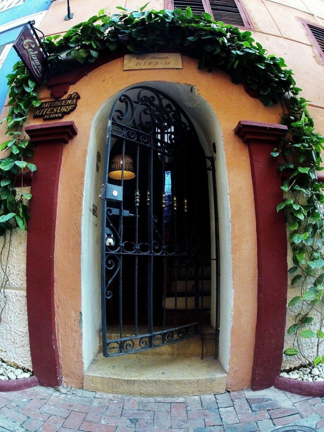 Отель Casa Calamari Картахена Экстерьер фото